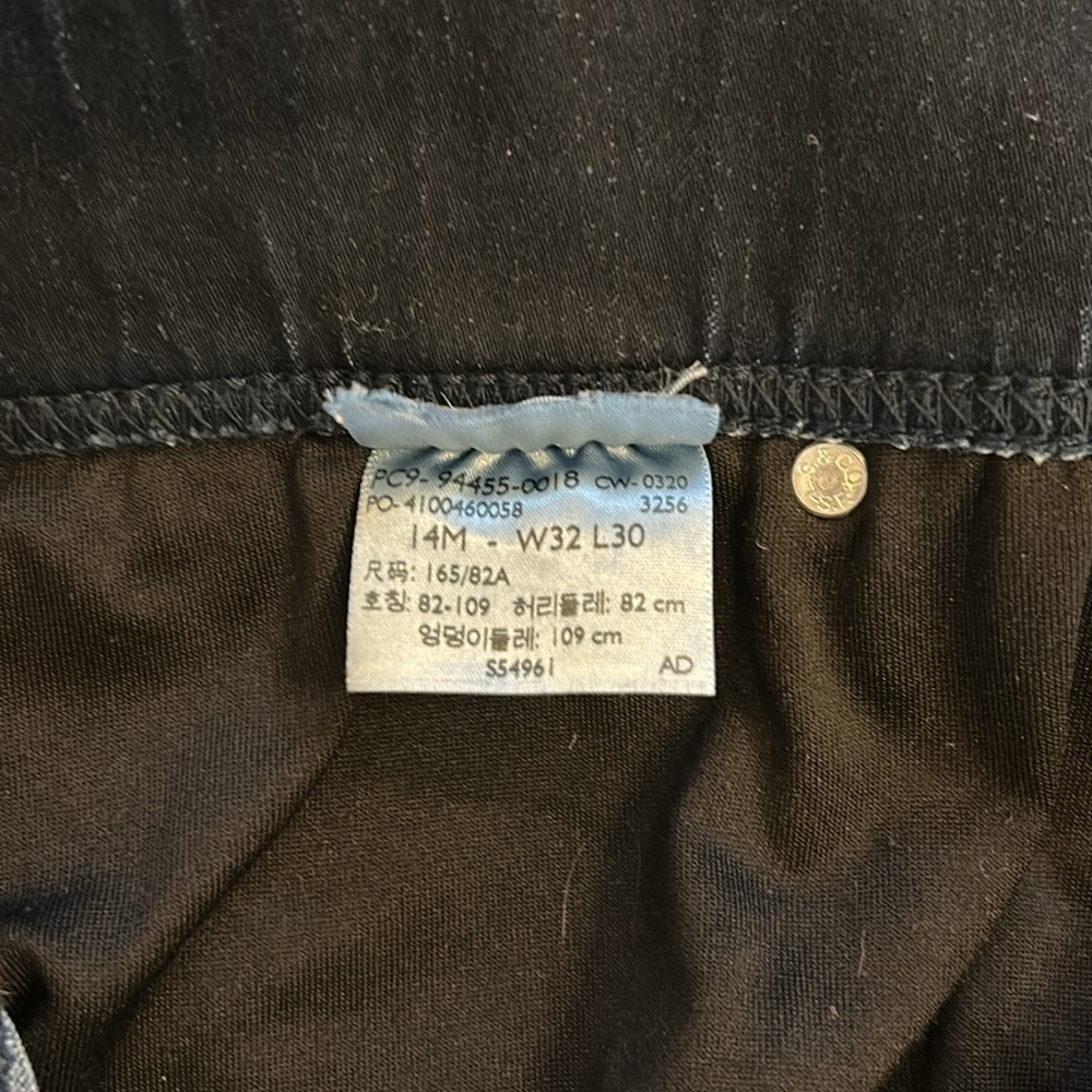 Levi Strauss Signature Totally Shaping pull-on skinny jeans - Picture 6 of 10
